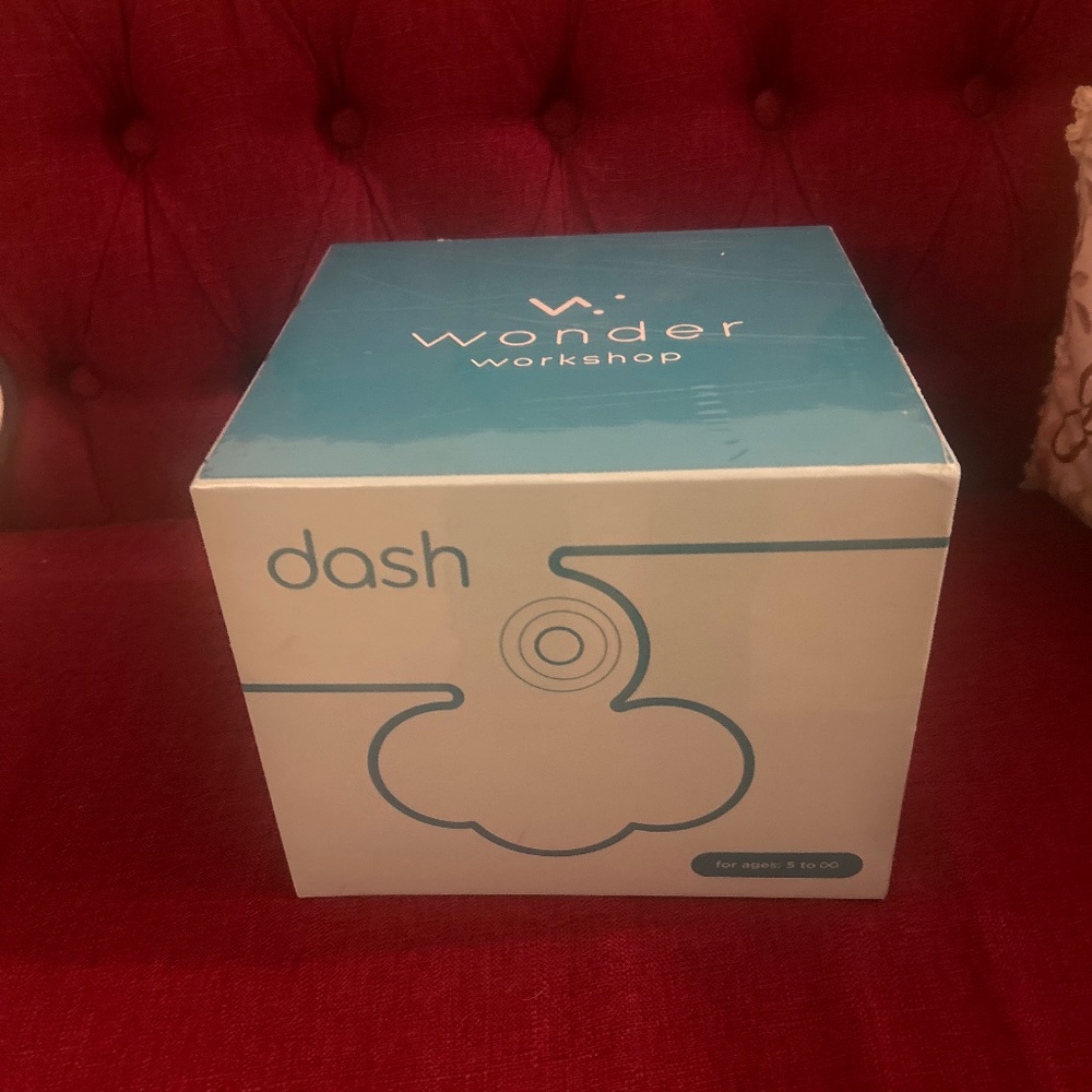 Dash Wonder Workshop Robot